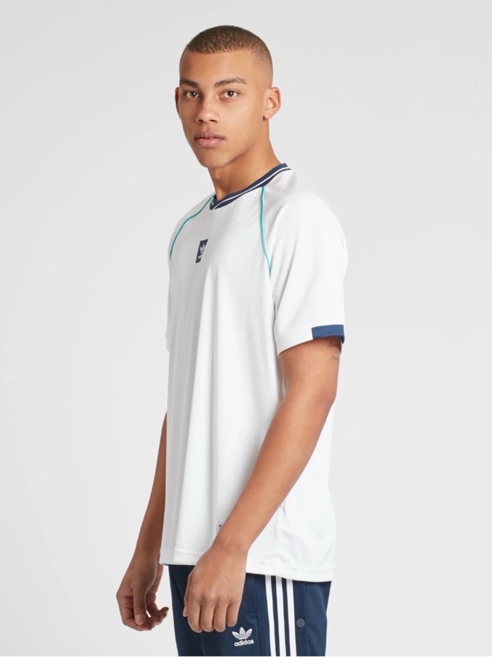 Adidas Originals Mens Athleisure Jersey soccer tee CE1811 - Picture 3 of 16